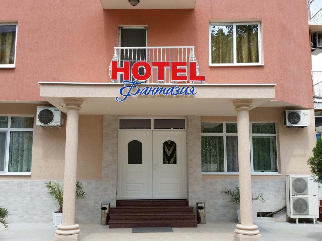 Hotel Fantasy Lyubimets Extérieur photo
